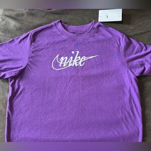 Nike Dri-FIT girls loose fit Large shirt